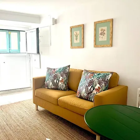 Apartment Cozy One-bedroom In Alfama By Lisboafama