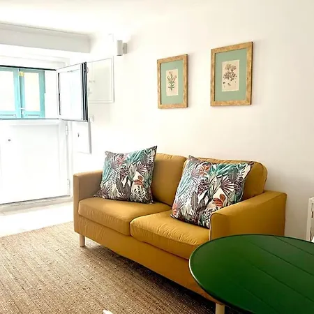 Apartment Cozy One-bedroom In Alfama By Lisboafama