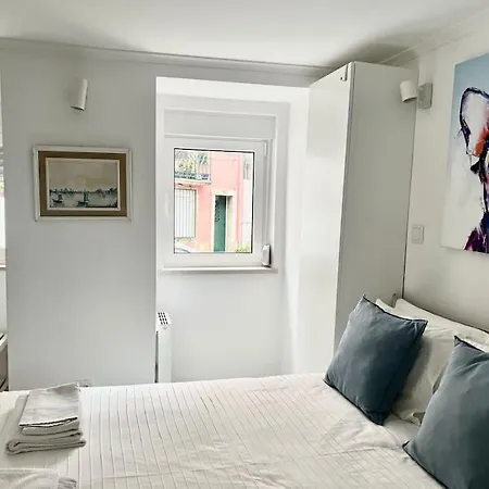 Cozy One-bedroom In Alfama By Lisboafama Apartment *
